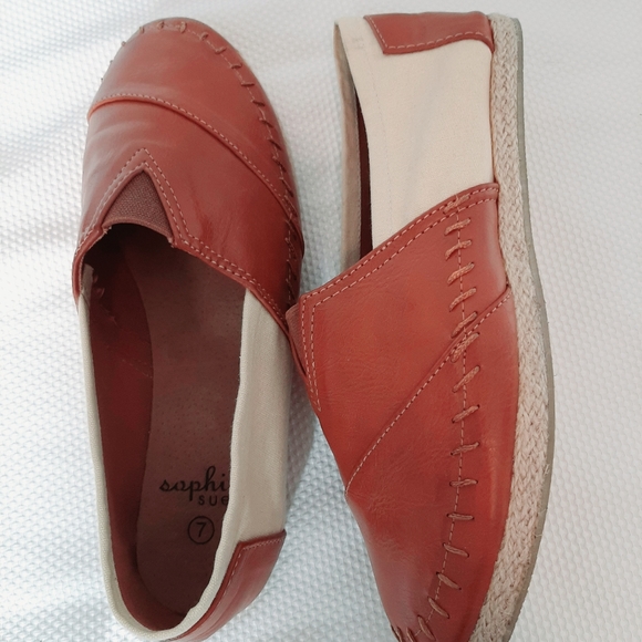 Leather casual shoes - Picture 8 of 10